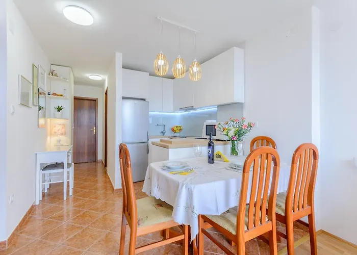 With Wifi - 11660 شقة سبليت